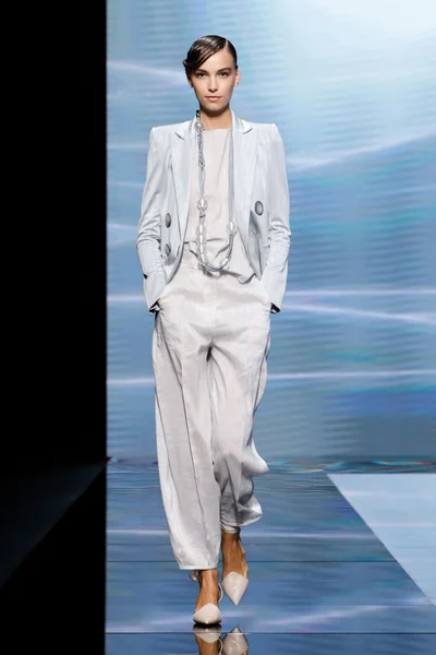 Look 34